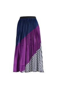 Pleated 3/4 length printed skirt 